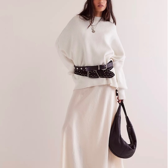 EUC $98 Free People Idle Hands Sling Black Leather Used Once! - Picture 2 of 8